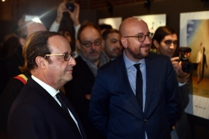 Karikaturisten-Ausstellung in Molenbeek mit François Hollande