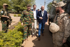 Bezoek aan de militaire basis van EUTM