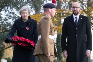 visite du cimetière St-Symphorien en présence de S.E.M. Theresa May, Premier ministre du Royaume-Uni. 