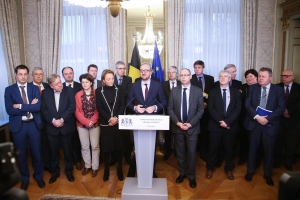 Le Gouvernement poursuit la tradition de concertation sociale avec le groupe des 10